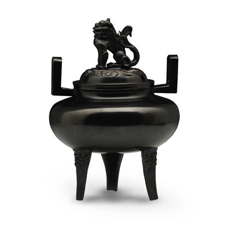 高冈铜器  狻猊摘平丸香炉