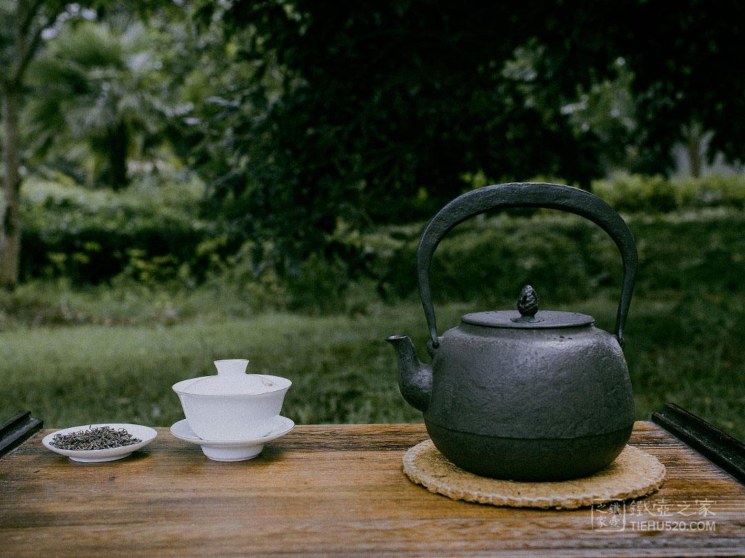 御釜屋九重形铁壶