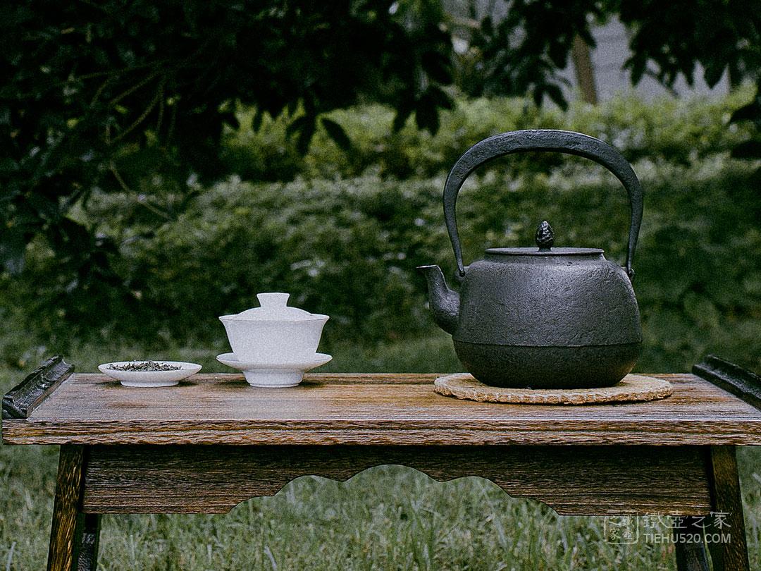 御釜屋九重形铁壶