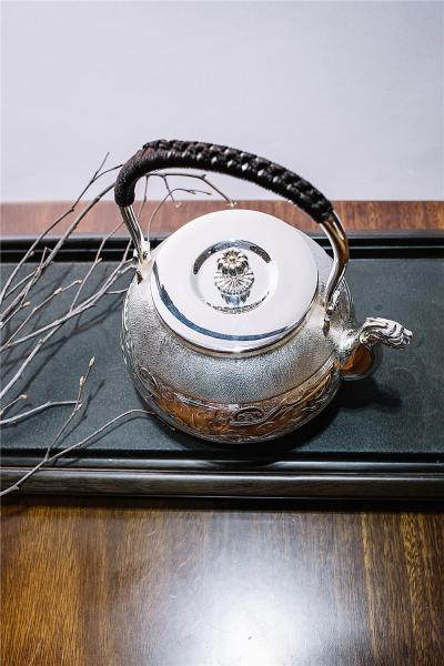 合川银器 纯银 饕餮云雷银壶