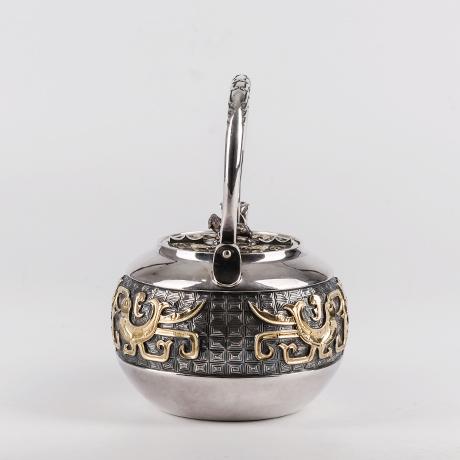 承合银器 纯银 螭龙摘凤鸟呈祥兽口银壶