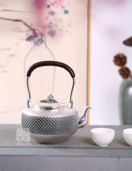 大渊银器 纯银 角型霰点银壶（5寸）