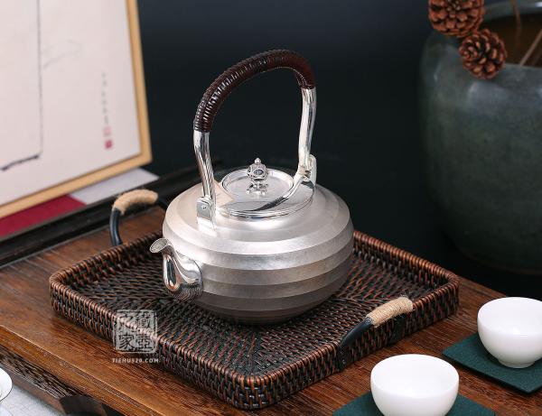 大渊银器 纯银 角型横筋银壶（5寸）