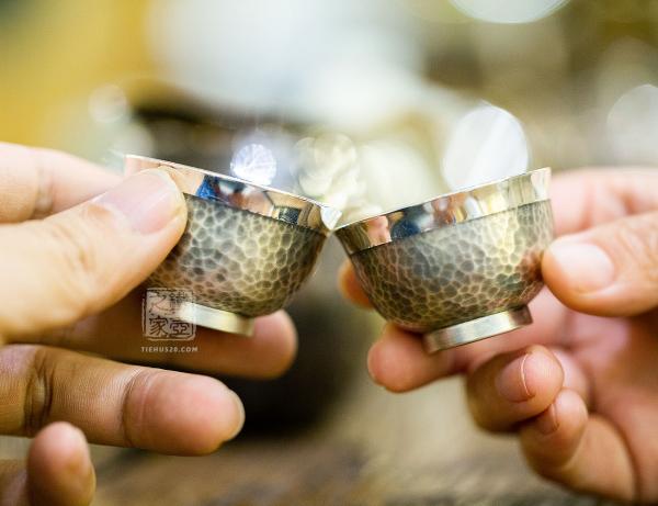 大渊银器 锤目纹熏色纯银酒杯