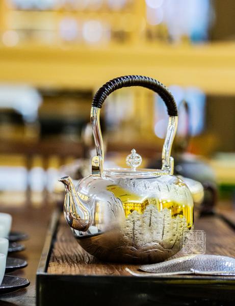 大渊银器 纯银 柚子型山水汤沸 （4.5寸）